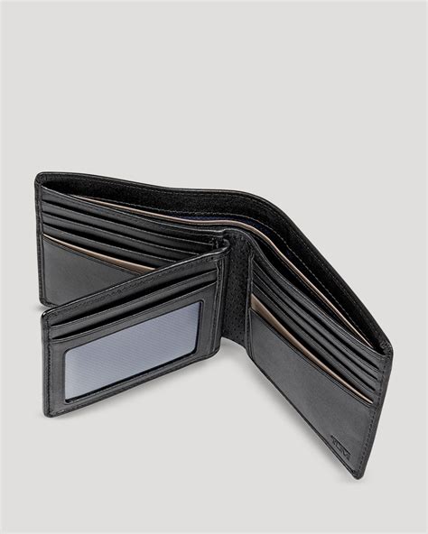 tumi wallet rfid protection